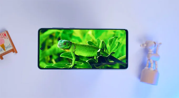 Dung lượng pin 5000mAh, cho thời lượng sử dụng tốt