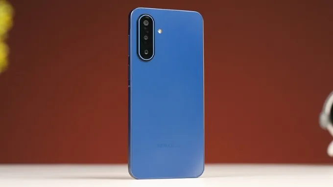 Samsung Galaxy A17 5G có kích thước 164 x 77 x 7.5mm và nặng 192gr