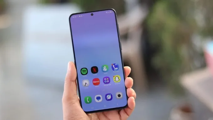 Galaxy A57 được trang bị màn hình Super AMOLED 6.7 inch với độ phân giải Full HD+ (1080 x 2340)