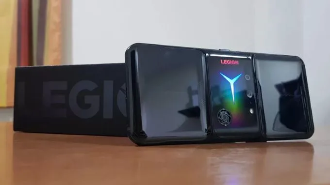Điện thoại Lenovo Legion Phone Duel 2