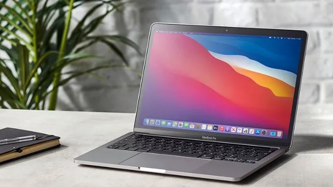 MacBook Pro 13 inch M2 2022