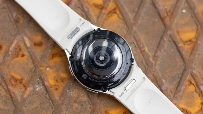 Galaxy Watch 8 Classic và Watch 6 Classic dây đeo