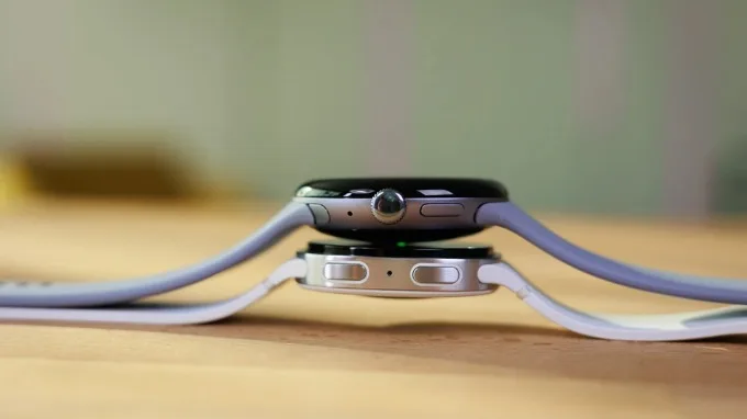 Google Pixel Watch 4 có thời lượng pin tốt hơn