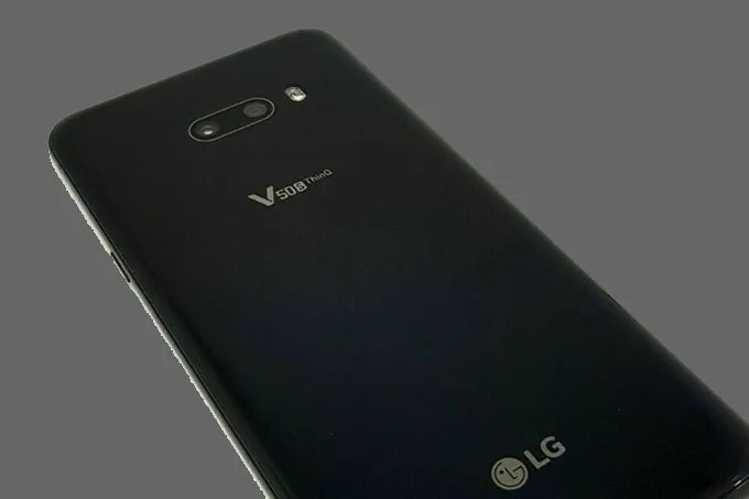 So sánh chi tiết LG V50 ThinQ vs LG V50s ThinQ ngoại hình