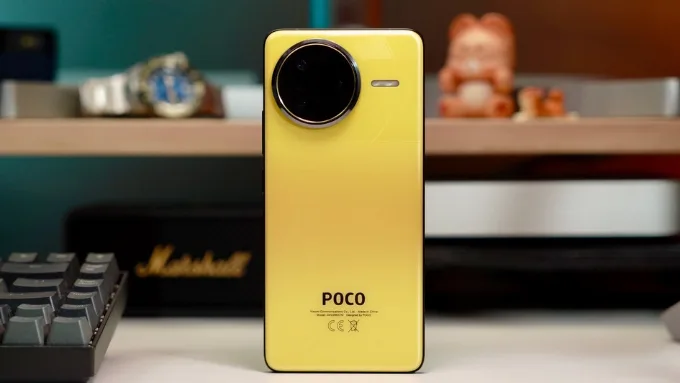 Poco F7 Ultra được định vị là một “flagship killer” đúng nghĩa khi sở hữu công nghệ sạc nhanh 120W HyperCharge