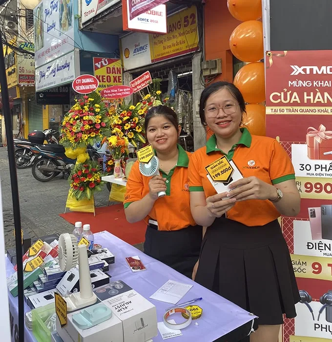 hinh-anh-khai-truong-xtmobile-50-tran-quang-khai4