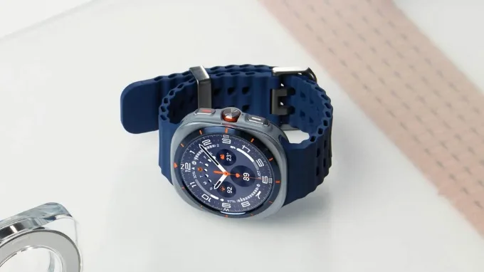 Galaxy Watch Ultra 2025: Đỉnh cao cho người yêu thể thao