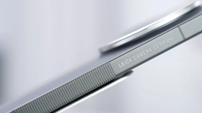 Thiết kế của Xiaomi 17 Ultra by Leica