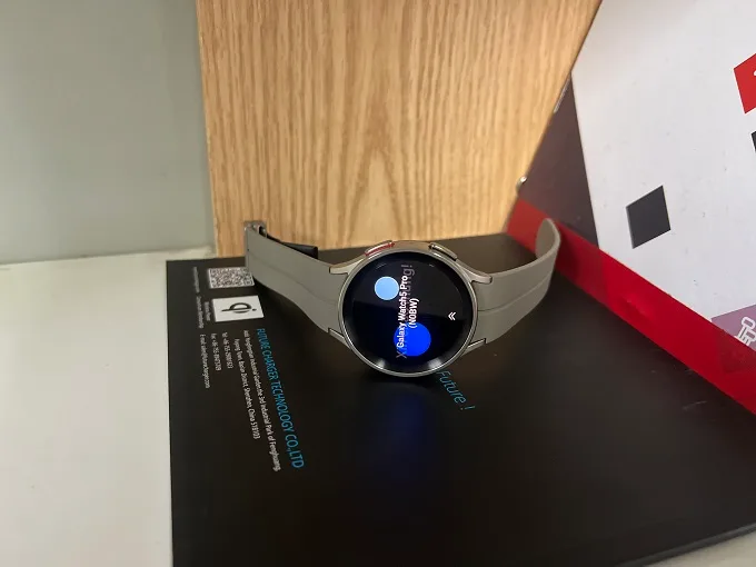 Galaxy Watch 5 và Watch 5 Pro cùng chạy trên một con chip nên hiệu năng là tương đương