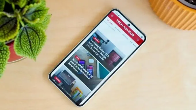 Galaxy A37 giá bao nhiêu để màn hình đẹp