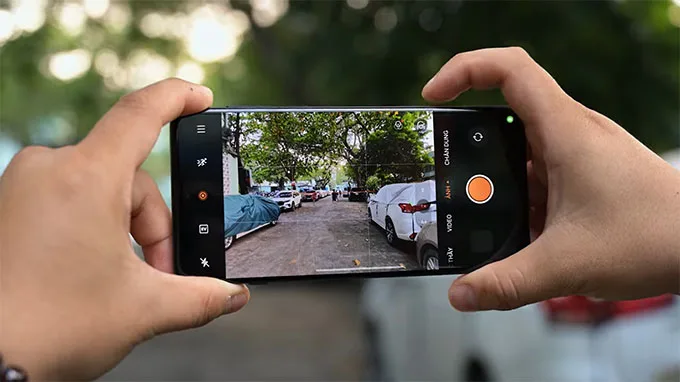 Find X8 Pro lại chiếm ưu thế với các tính năng tiên tiến
