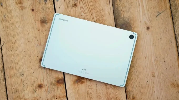 Đánh giá Galaxy Tab S9 FE về thiết kế