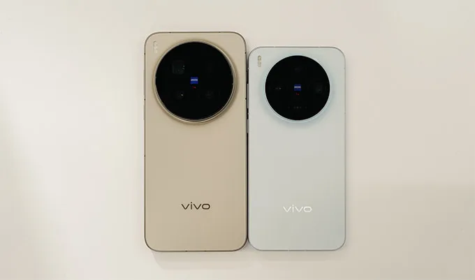 So sánh kích thước và trải nghiệm cầm nắm: Vivo X300 và X300 Pro