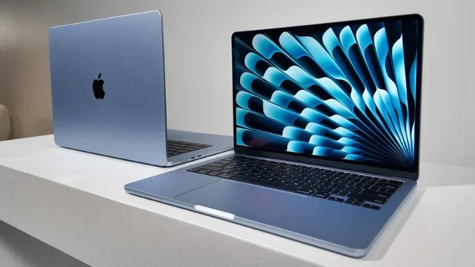 thiet-ke-macbook-air-m4-xtmobile