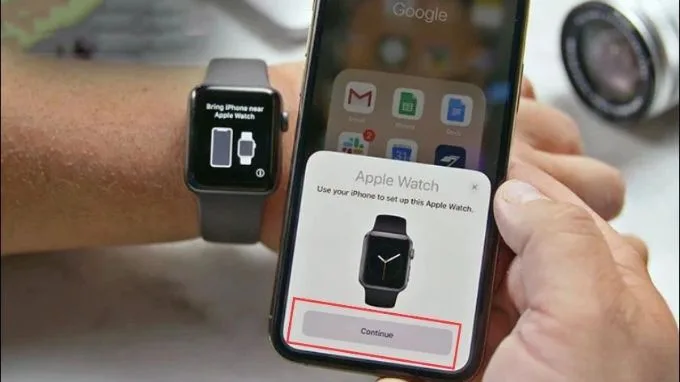 Chọn Tiếp tục để ghép đôi Apple Watch cũ với iPhone mới