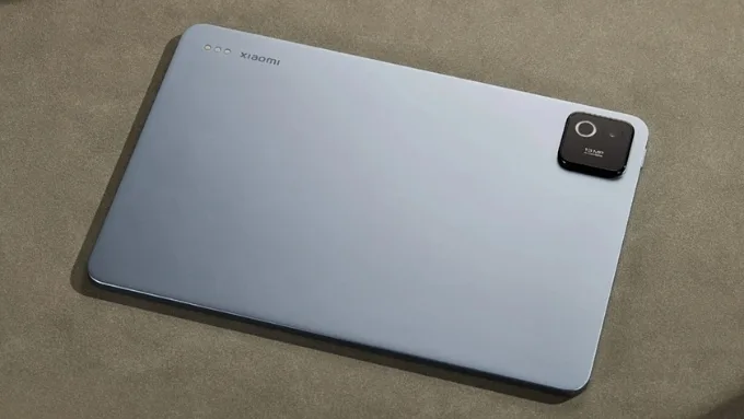 Xiaomi Pad 8 sở hữu thân máy mỏng với kích thước 251,2 x 173,4 x 5,8 mm