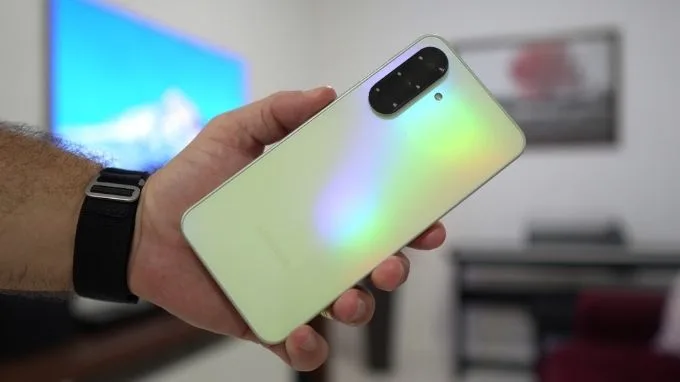 Galaxy A37 giá bao nhiêu theo dự đoán từ thị trường