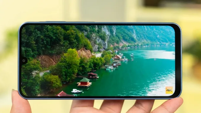 Galaxy A17 5G sử dụng màn hình Super AMOLED 6.7 inch