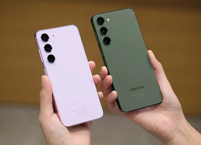 Galaxy S23 bản tiêu chuẩn sở hữu thiết kế nhỏ gọn, cầm nắm vừa tay hơn phiên bản Plus