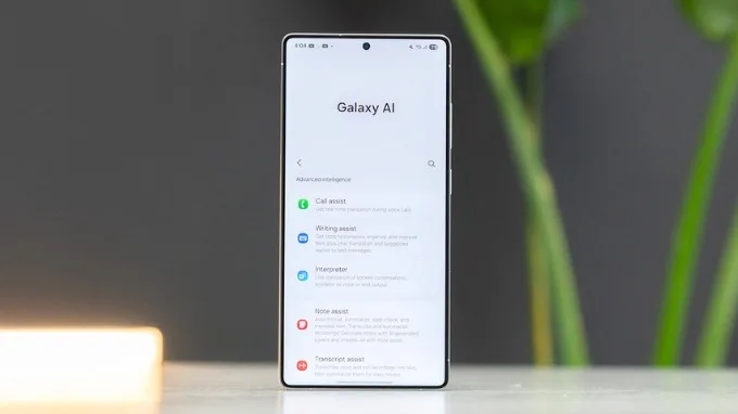 Galaxy S25 Ultra tận dụng sức mạnh của Snapdragon 8 Elite để phục vụ Galaxy AI