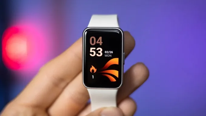 Màn hình AMOLED là yếu tố quan trọng khi đánh giá xem Galaxy Fit 3 có tốt không
