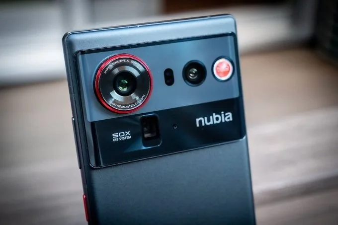 Đánh giá Nubia Z80 Ultra về camera