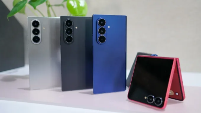 Samsung tiếp tục giữ vững vị thế trong phân khúc điện thoại màn hình gập với dòng Galaxy Z