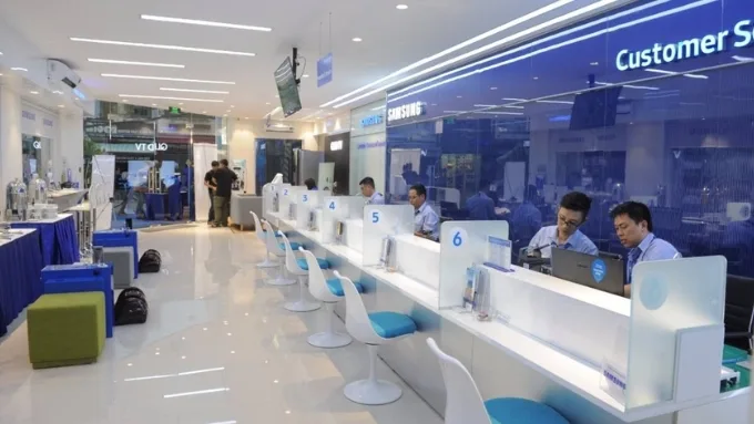 Kiểm tra bảo hành qua tổng đài chăm sóc khách hàng Samsung