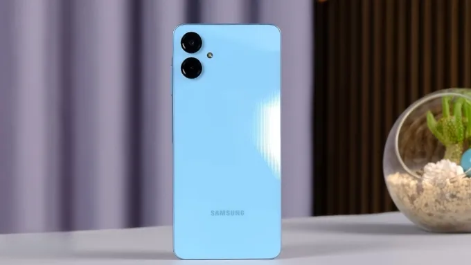Galaxy A06 5G đáp ứng tốt các tựa game nhẹ và trung bình như Liên Quân, Free Fire