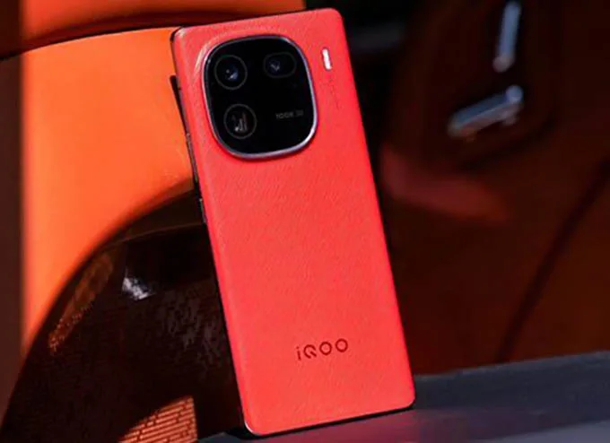 Vivo iQOO 12 Pro