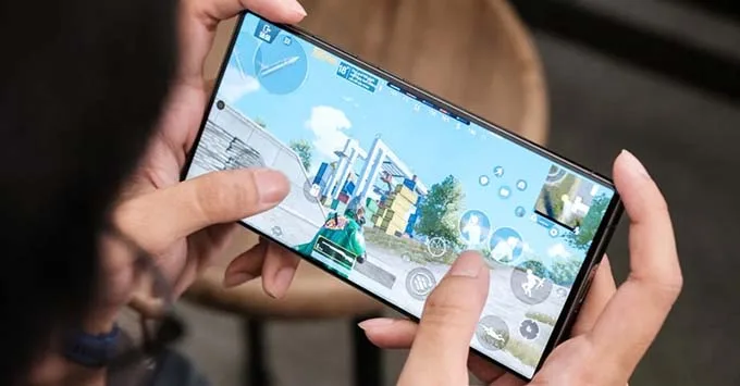 Chiến game PUBG Mobile cực cháy trên S24 Ultra
