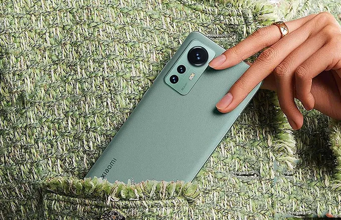 Đánh giá chi tiết Xiaomi 12 và iPhone 11 Pro, yếu tố camera