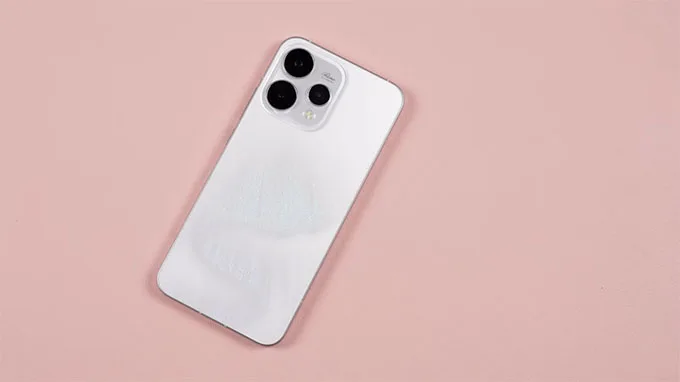 OPPO Reno 15 mang đến phong cách thiết kế đầy ấn tượng