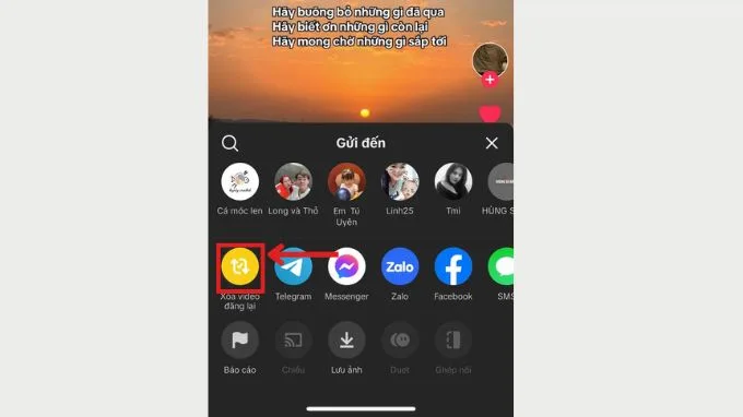 Chọn vào mục xóa video đăng lại trên TikTok