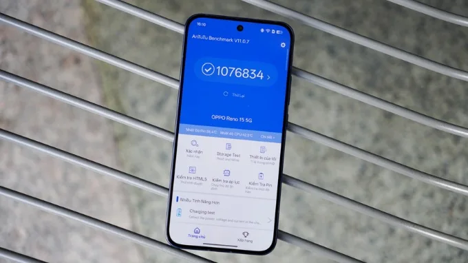 OPPO Reno15 sử dụng Snapdragon 7 Gen 4 (4nm)