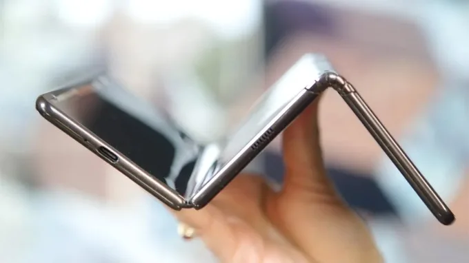Điện thoại gặp chữ Z của Xiaomi