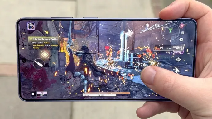 So sánh Samsung Galaxy S26 Ultra vs OnePlus 15 về hiệu năng