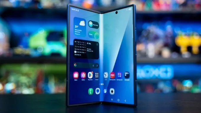 Galaxy Z Fold 7 mang đến màn hình chính 8 inch Dynamic LTPO AMOLED 2X