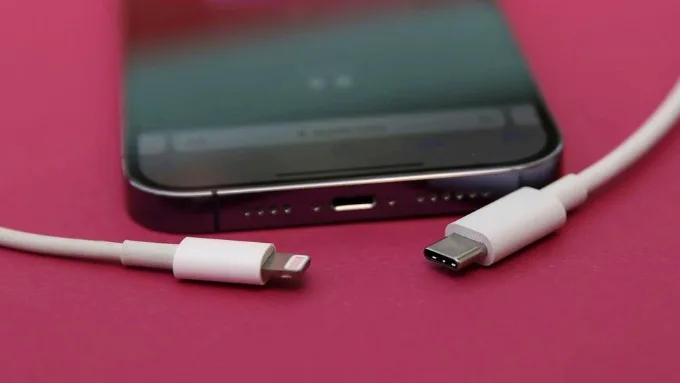 Thời gian sạc đầy pin của iPhone 17