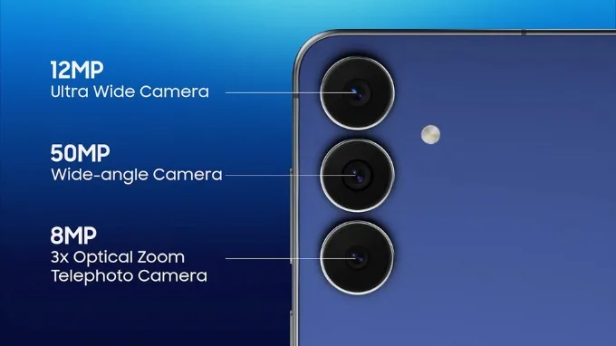 Về nhiếp ảnh, Galaxy S25 FE duy trì hệ thống camera sau tương tự thế hệ trước