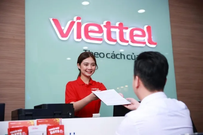 Chuyển đổi eSIM trực tiếp tại phòng giao dịch