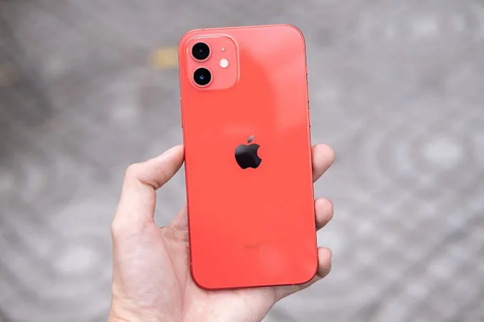iPhone 12