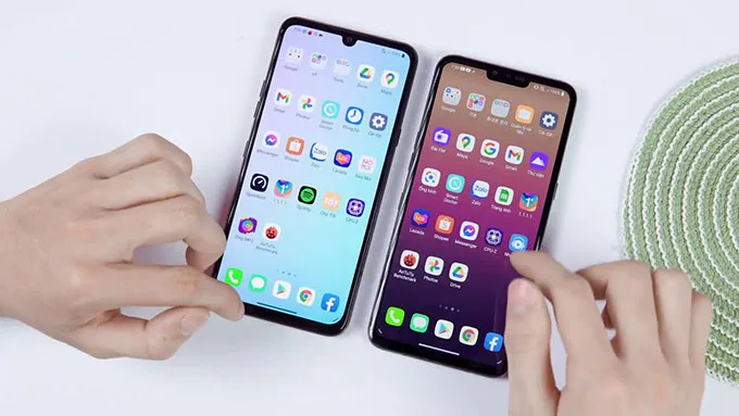 So sánh chi tiết LG V50 ThinQ vs LG V50s ThinQ màn hình