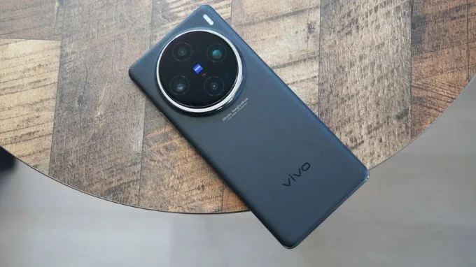 Thiết kế Vivo X100S Pro