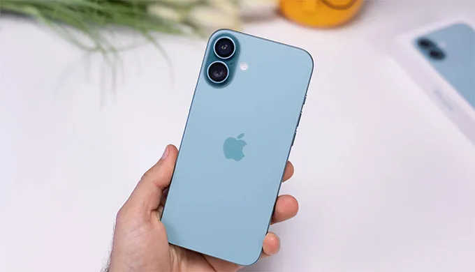 iPhone 16 Plus nặng tới 199 gram