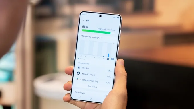 Pin tiếp tục là một trong những điểm nâng cấp đáng chú ý nhất trên Samsung S26 Plus