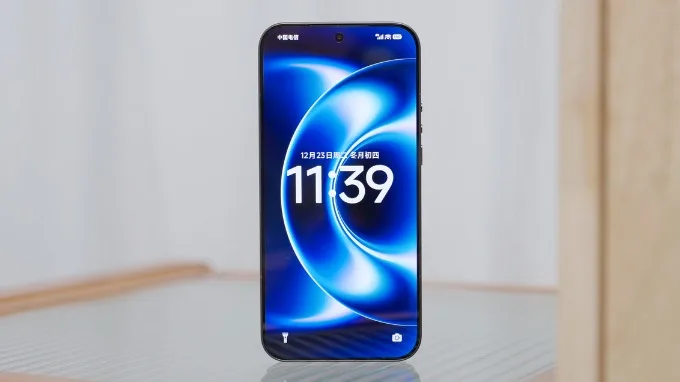Màn hình Xiaomi 17 Ultra không đặt nặng độ phân giải tuyệt đối