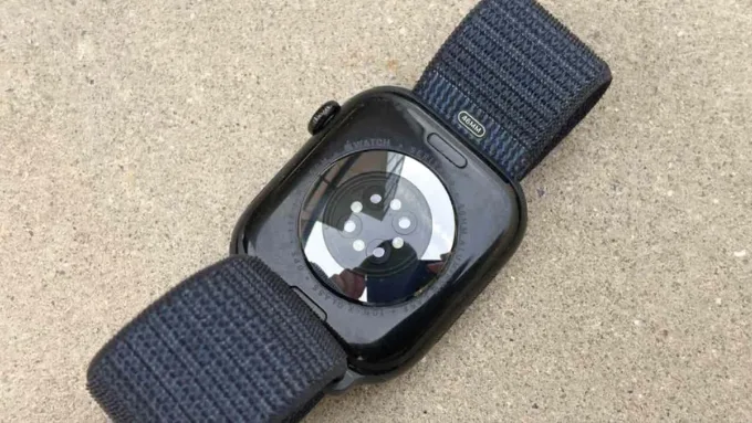 Đánh giá Apple Watch Series 11 về dây đeo và khả năng tương thích