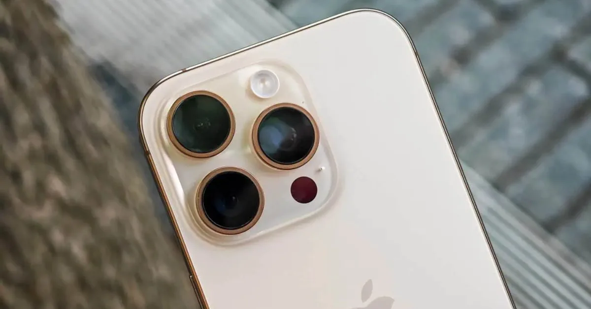 iPhone 3 mắt là gì?