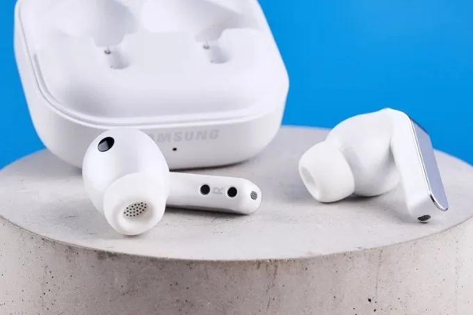 Thiết kế Galaxy Buds 4 Pro